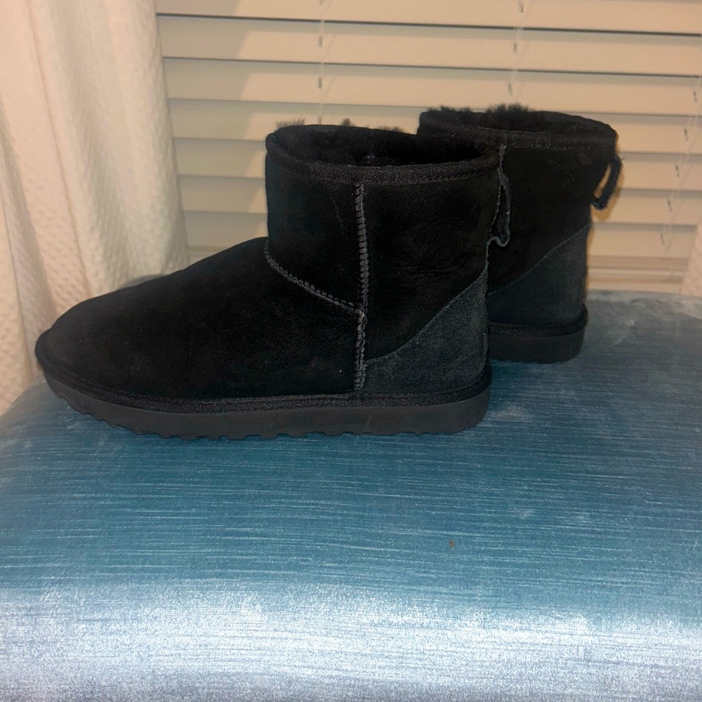 UGG Classic Mini II Boot Black